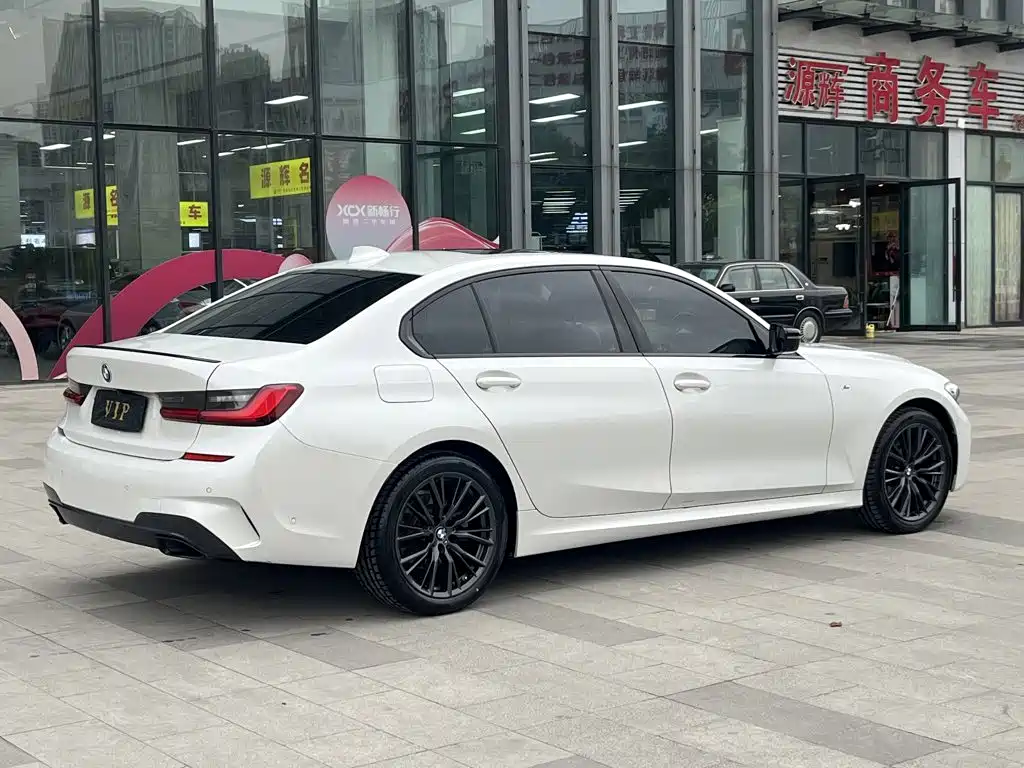 BMW 3 Series — миниатюра 5