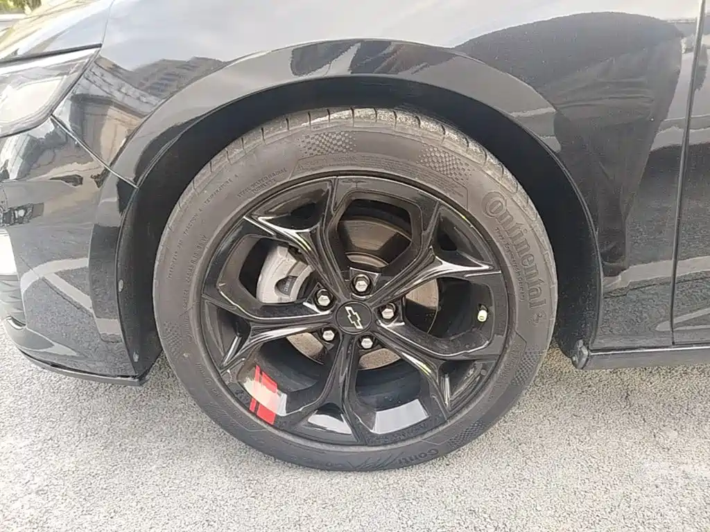 Chevrolet Malibu XL — миниатюра 23