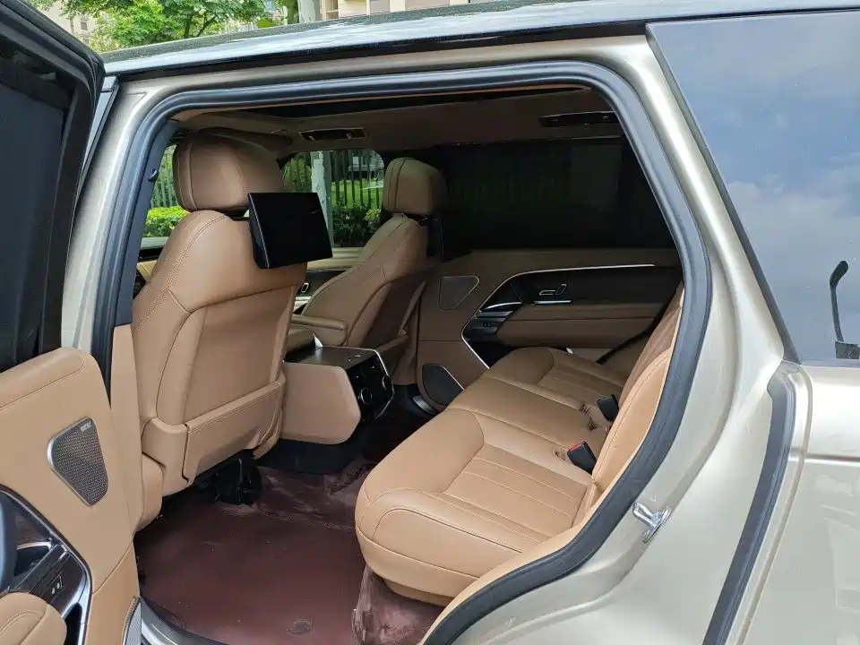 Land Rover Range Rover — миниатюра 5
