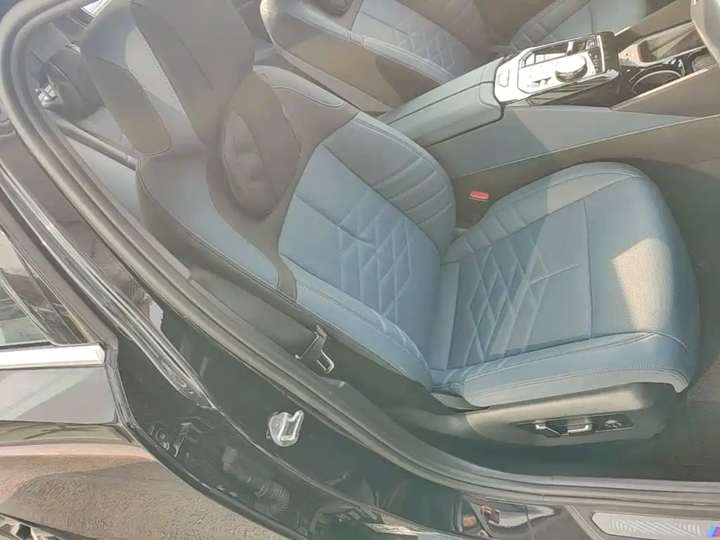 BMW i5 — миниатюра 25