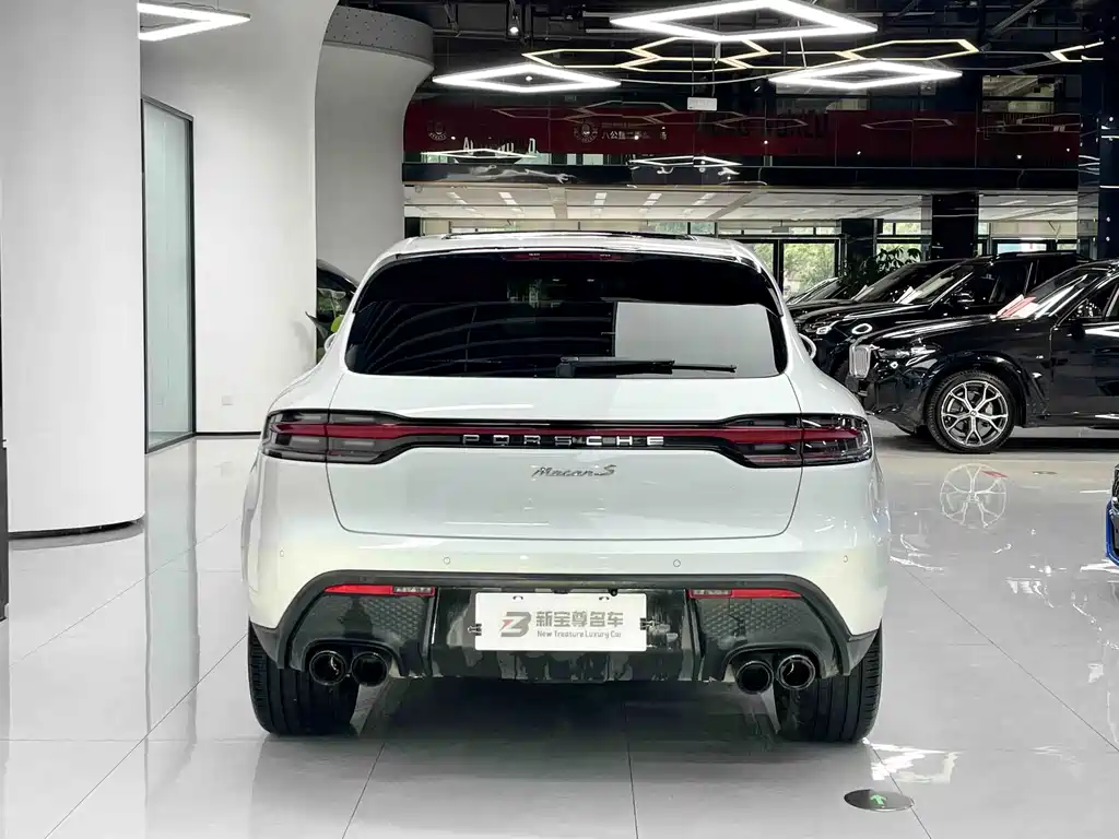 Porsche Macan — миниатюра 12