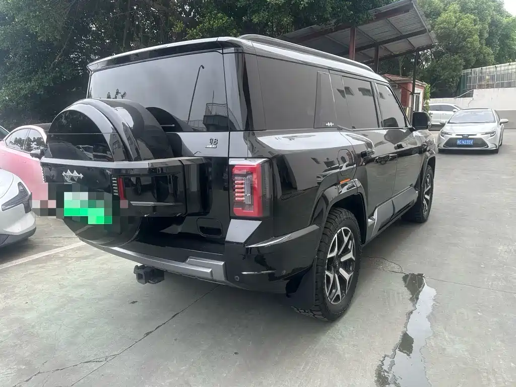 Fangchengbao Leopard 8 8 2025 Flagship 7 мест