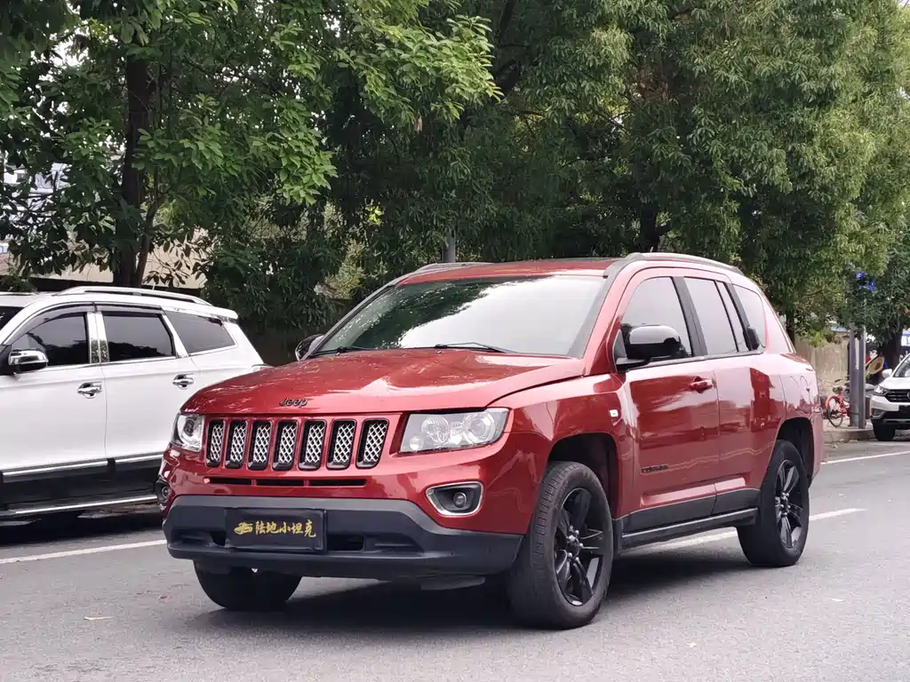 Jeep Compass (Import)