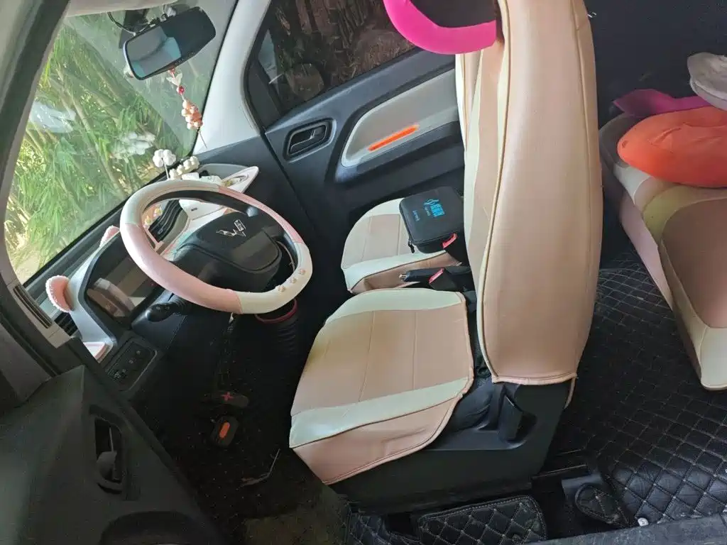 Wuling MINIEV — миниатюра 16