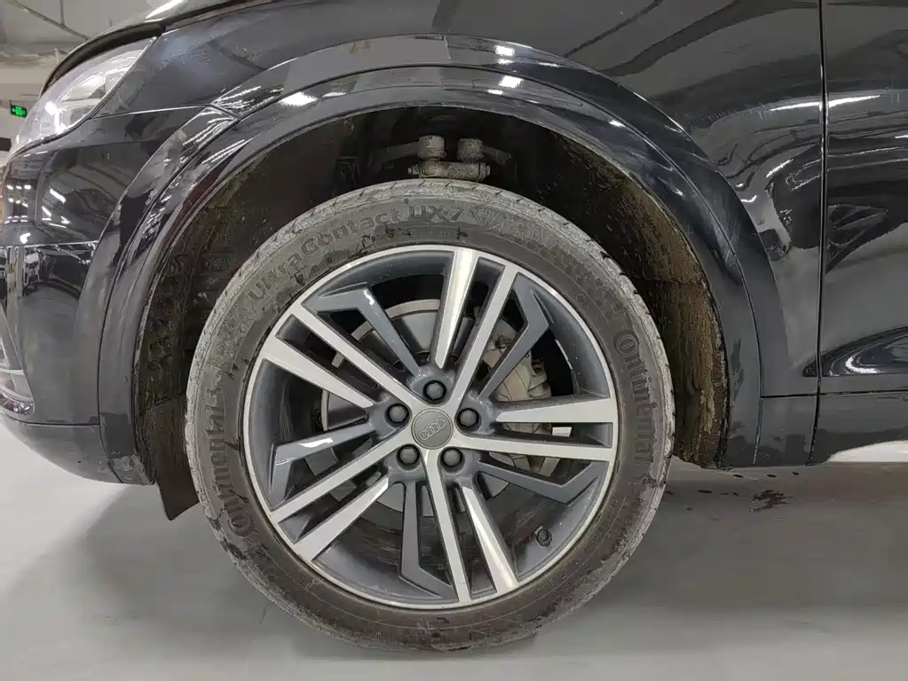 Audi Q5L — миниатюра 8