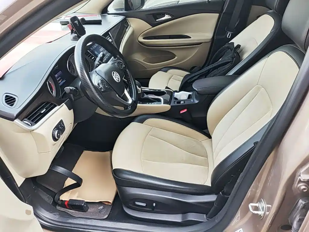 Buick Verano — миниатюра 15