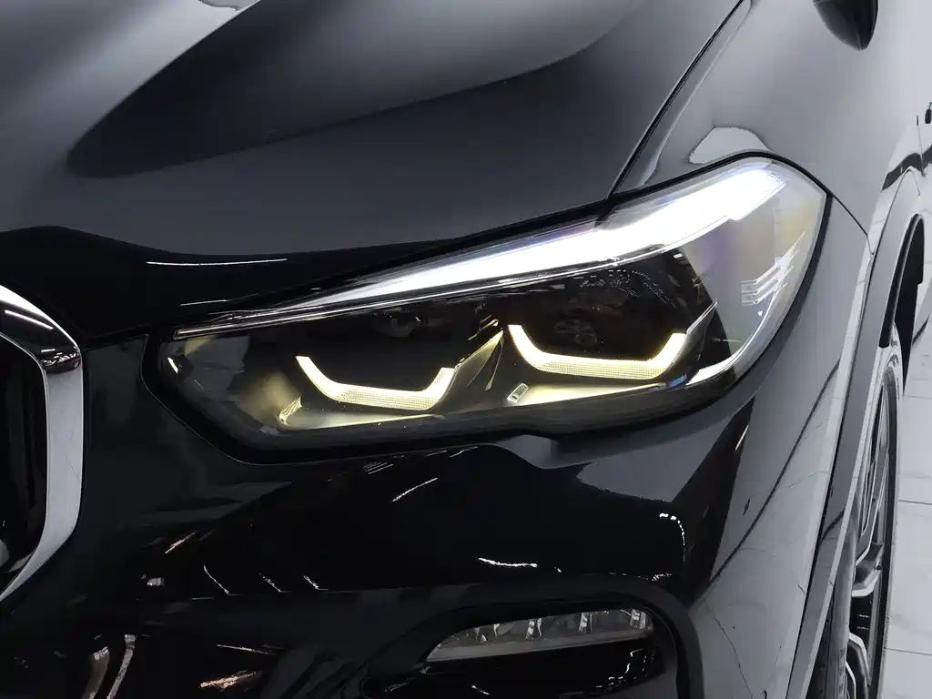 BMW X5 (Import) — миниатюра 22