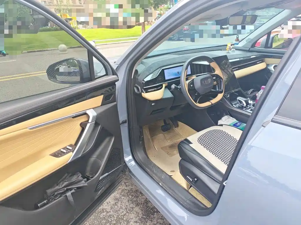 Geely Boyue L — миниатюра 12