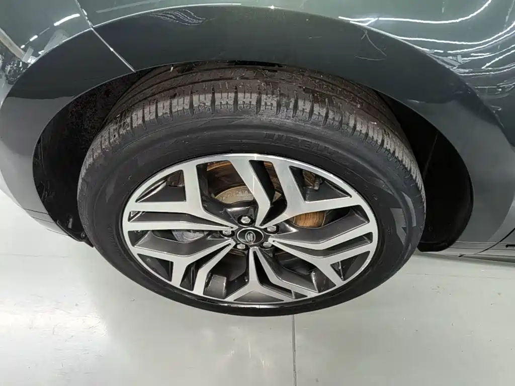 Land Rover Evoque — миниатюра 23