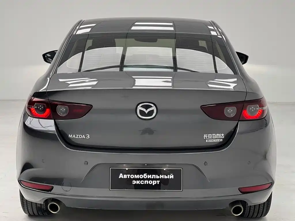 Mazda 3 Axela — миниатюра 8
