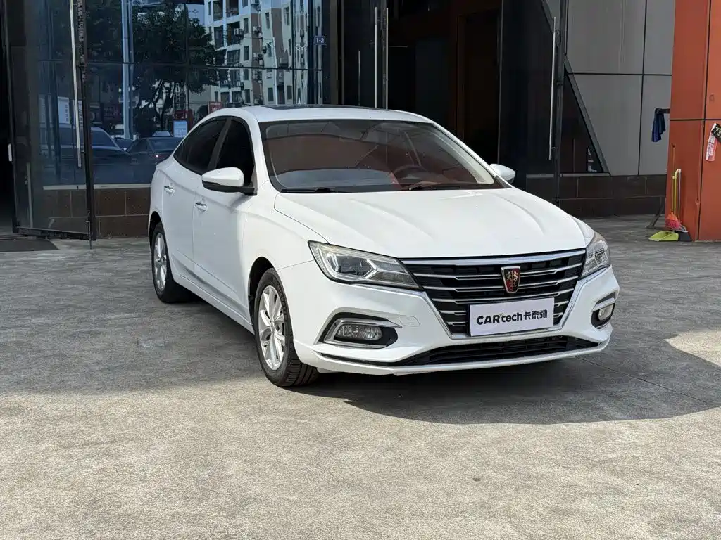 Roewe i5 1.5L Auto 4G Connected Leader Luxury Edition, фото 12