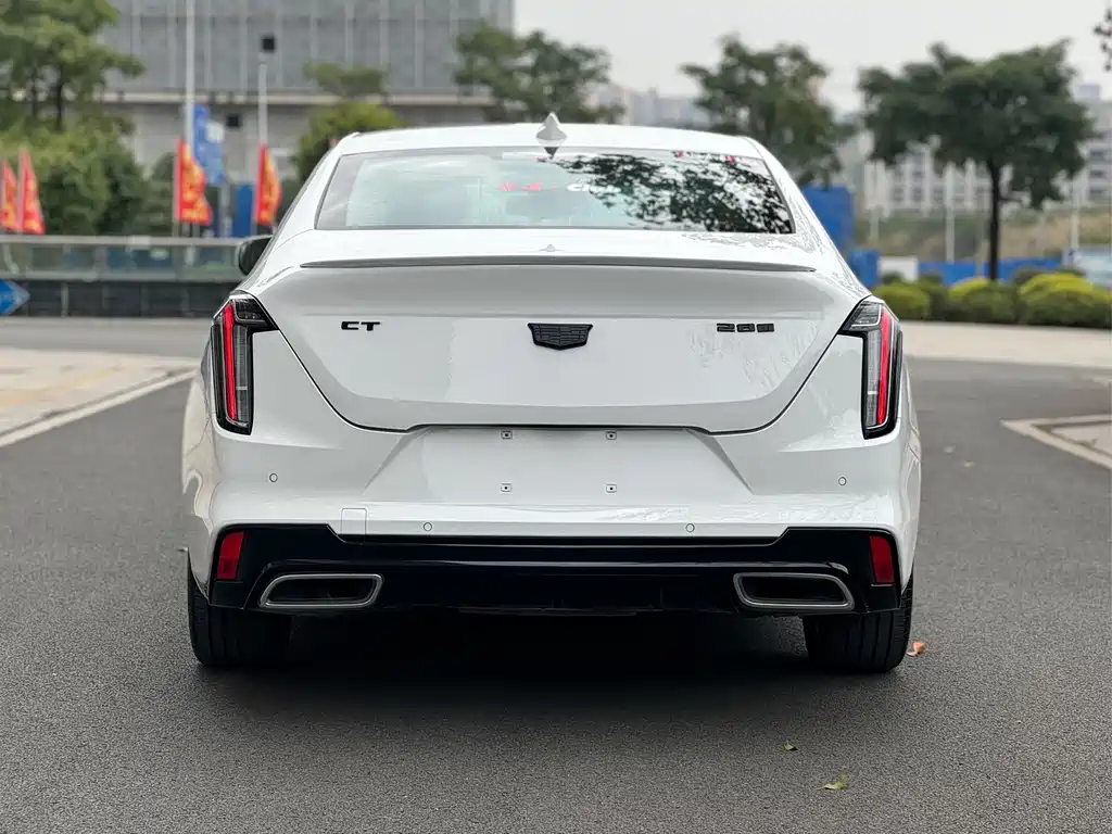 CADILLAC CT4