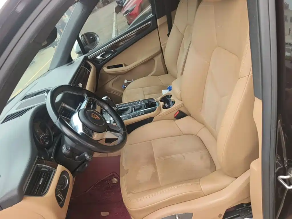Porsche Macan — миниатюра 15