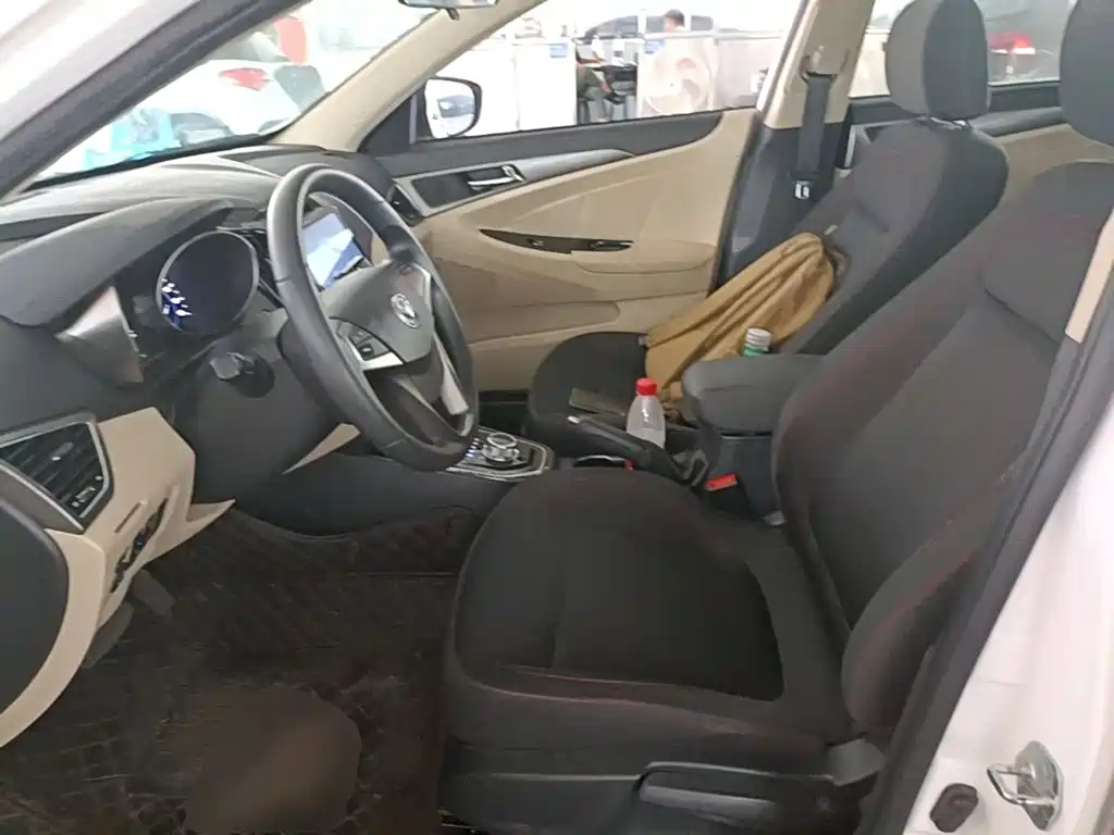 Changan Eado New Energy — миниатюра 15