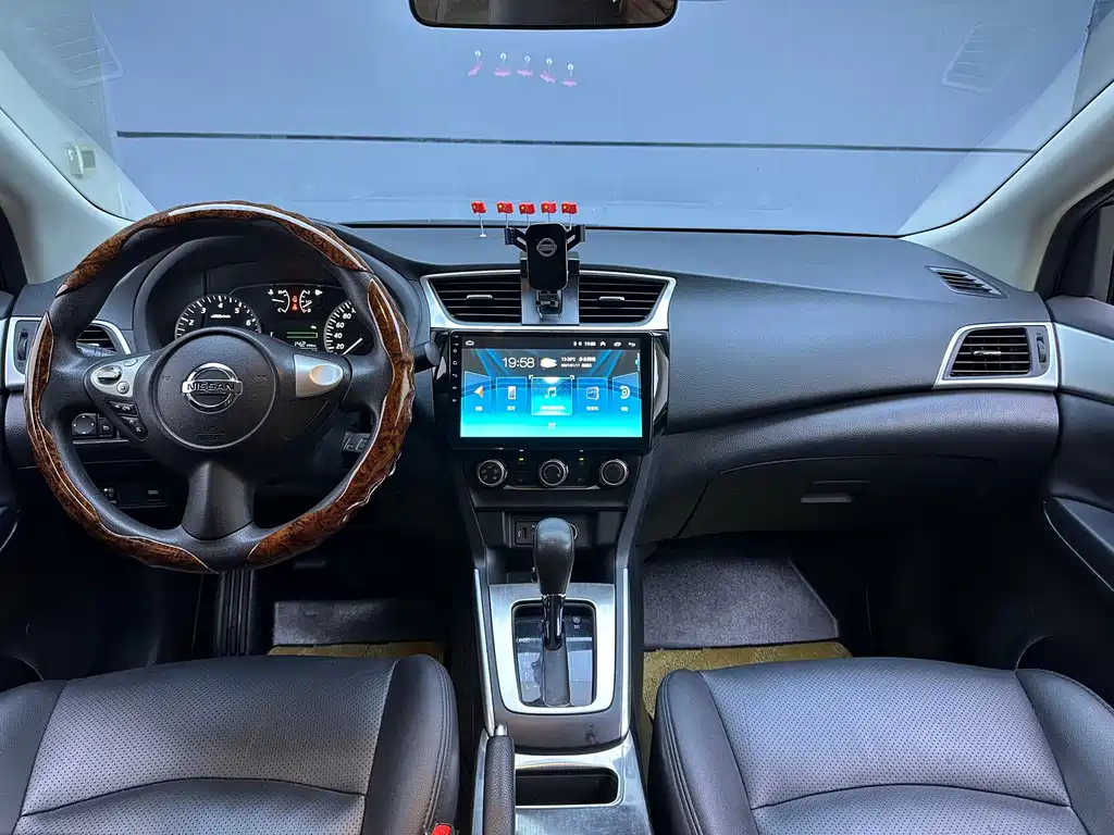 Nissan Sylphy — миниатюра 7