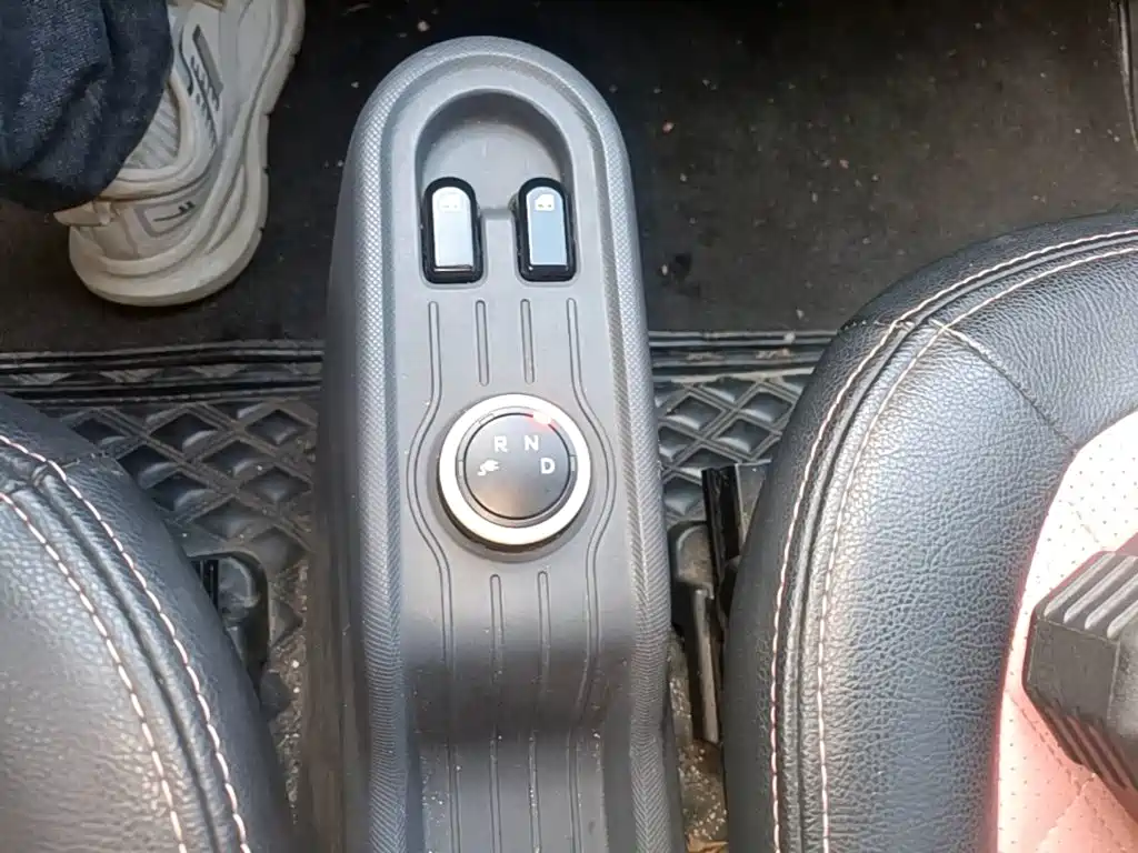 Wuling MINIEV — миниатюра 14