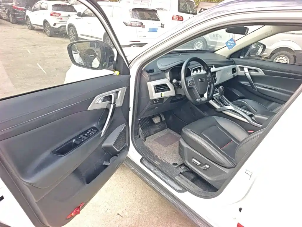 Geely Boyue — миниатюра 16