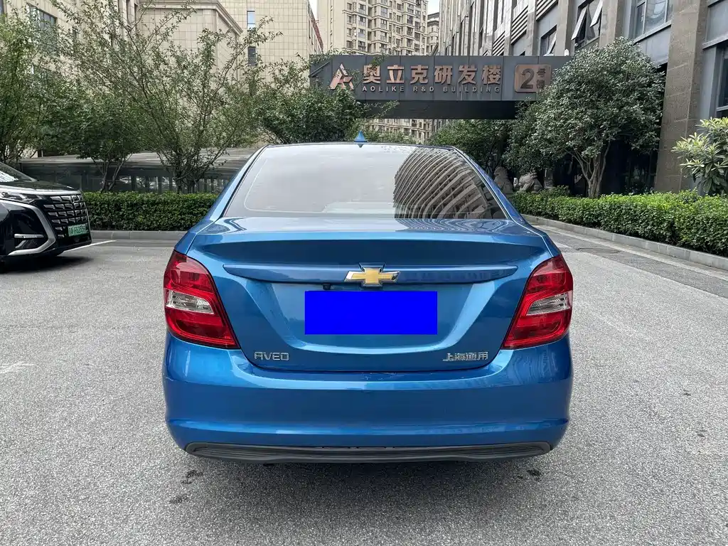Chevrolet Aveo — миниатюра 9