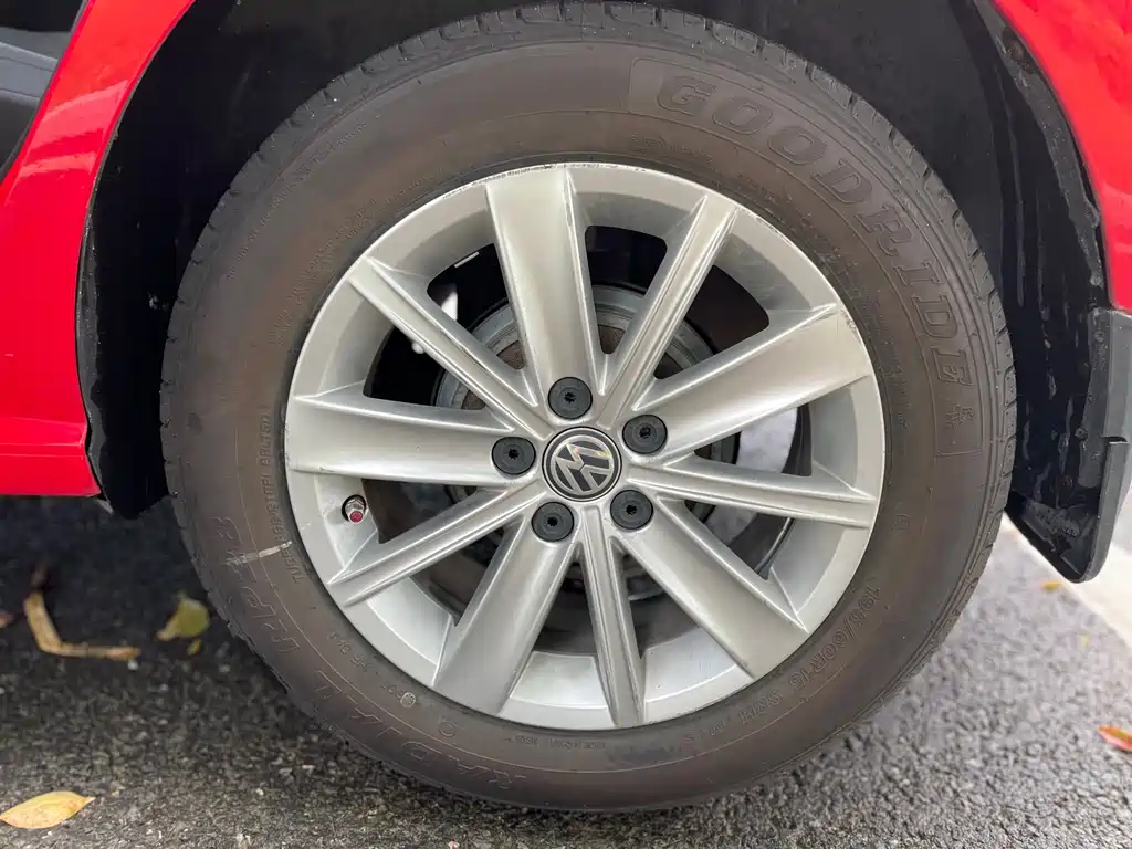 Volkswagen Polo — миниатюра 14