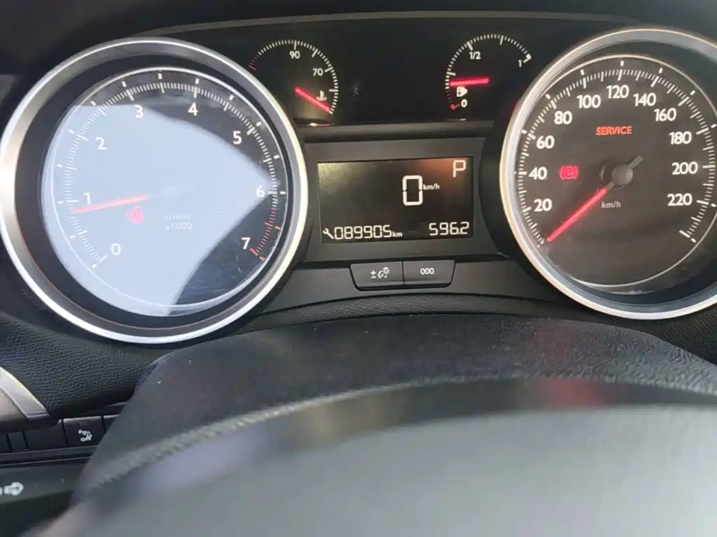 Peugeot 408 — миниатюра 12
