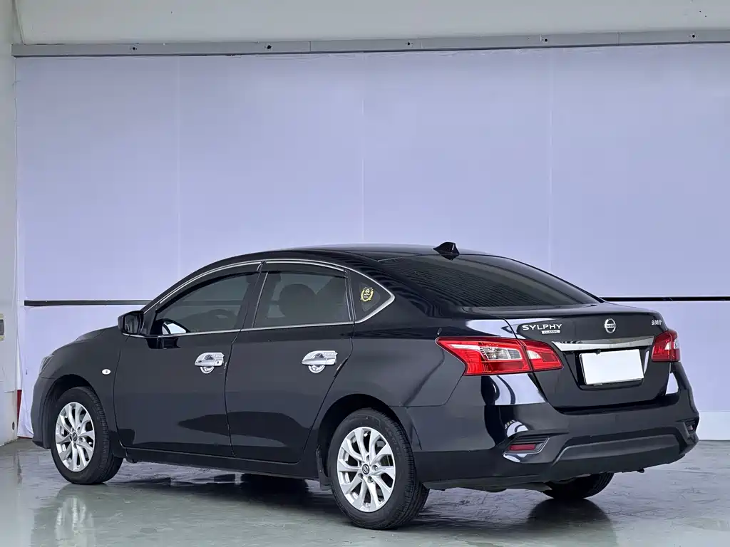 Nissan Sylphy — миниатюра 4