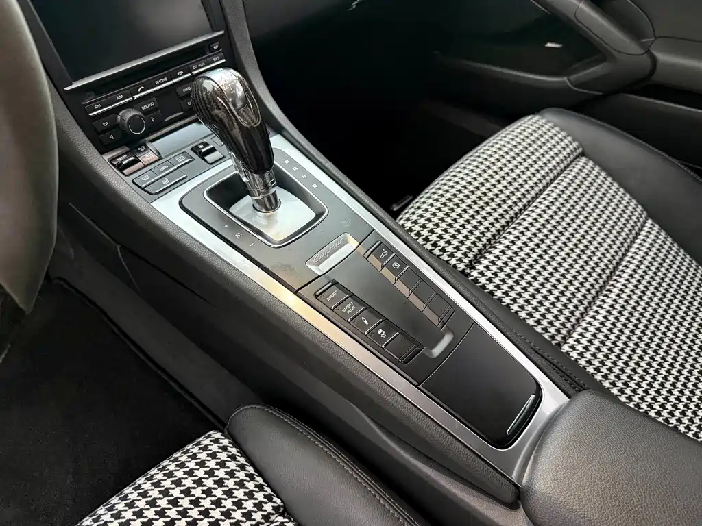 Porsche Cayman — миниатюра 6