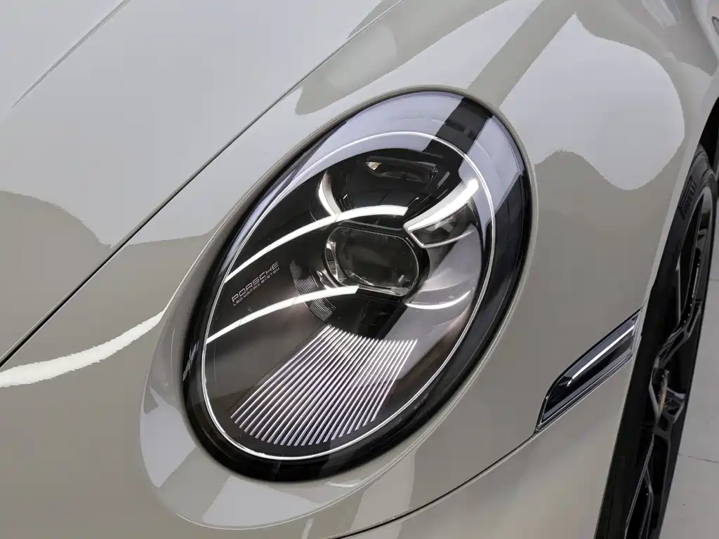 Porsche 911 2022 Carrera 3.0T