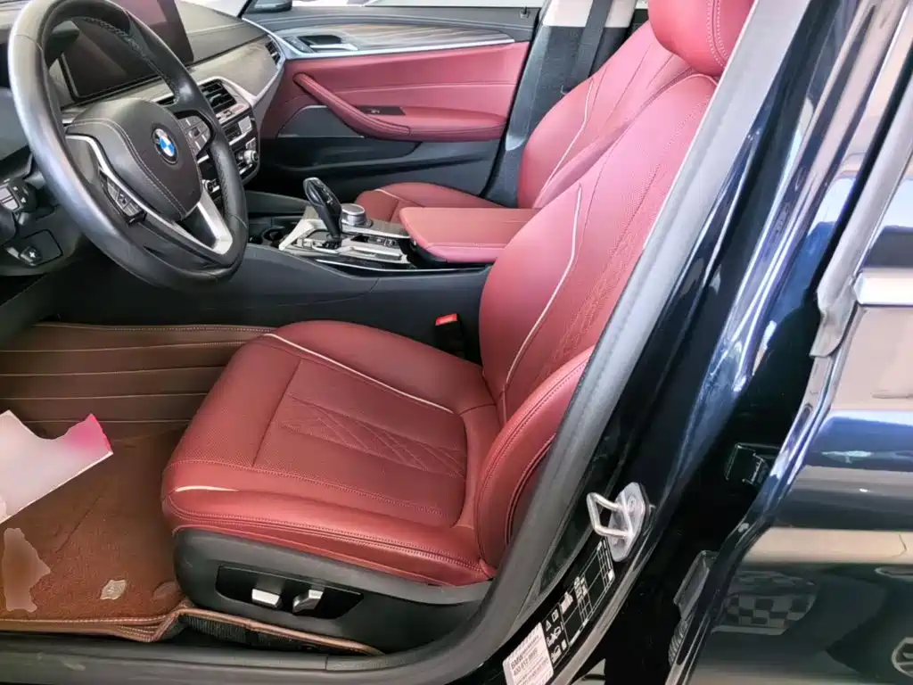 BMW 5 Series — миниатюра 15