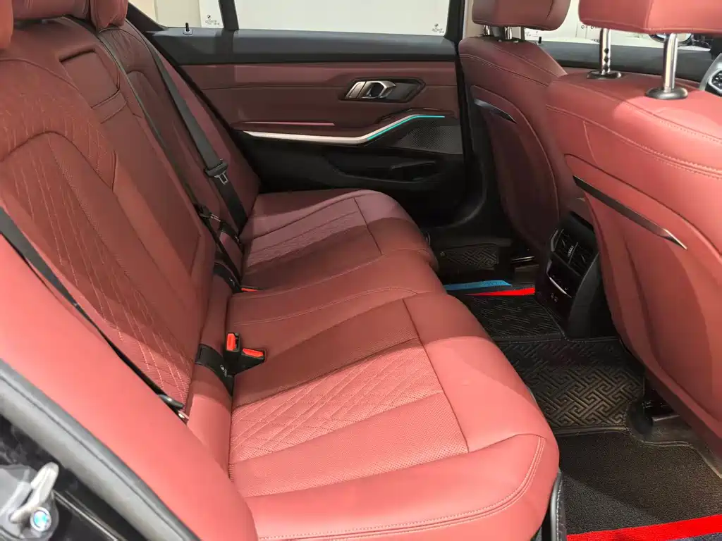 BMW 3 Series — миниатюра 11