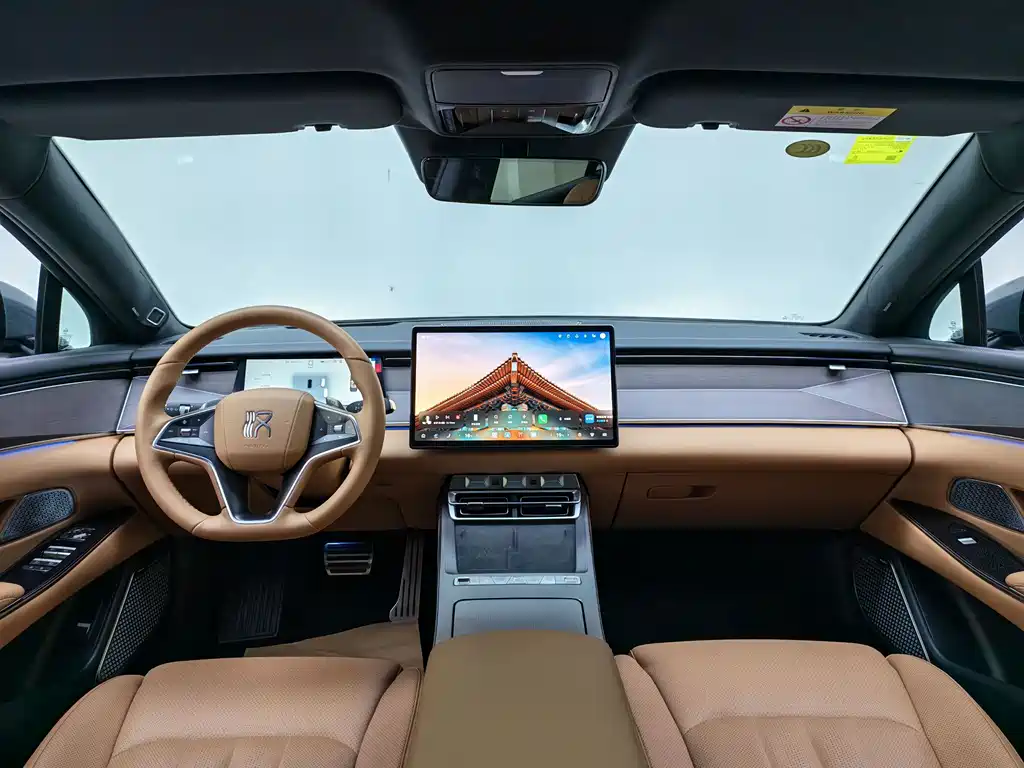 BYD Хань Ли — миниатюра 6