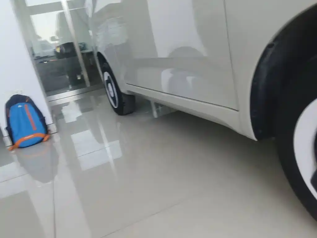Wuling MINIEV — миниатюра 21