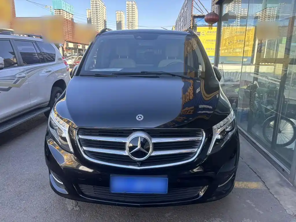 Mercedes-Benz V-Class V 2018 V 260 L Luxury Long Wheelbase VI
