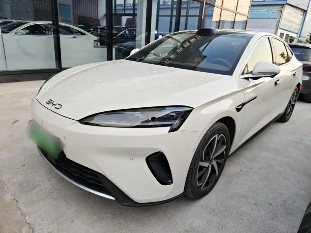 BYD Seal 07 DM-i