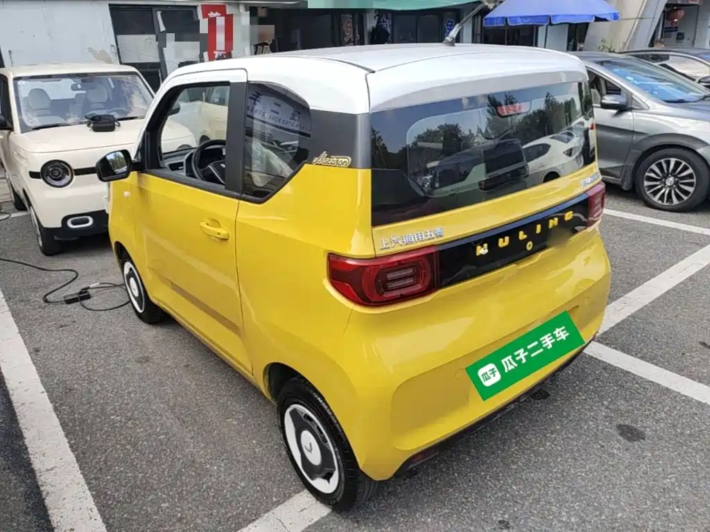 Wuling MINIEV — миниатюра 5