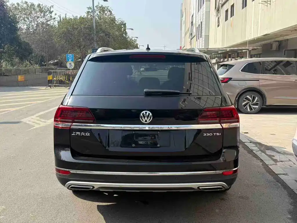 Volkswagen Teramont — миниатюра 4