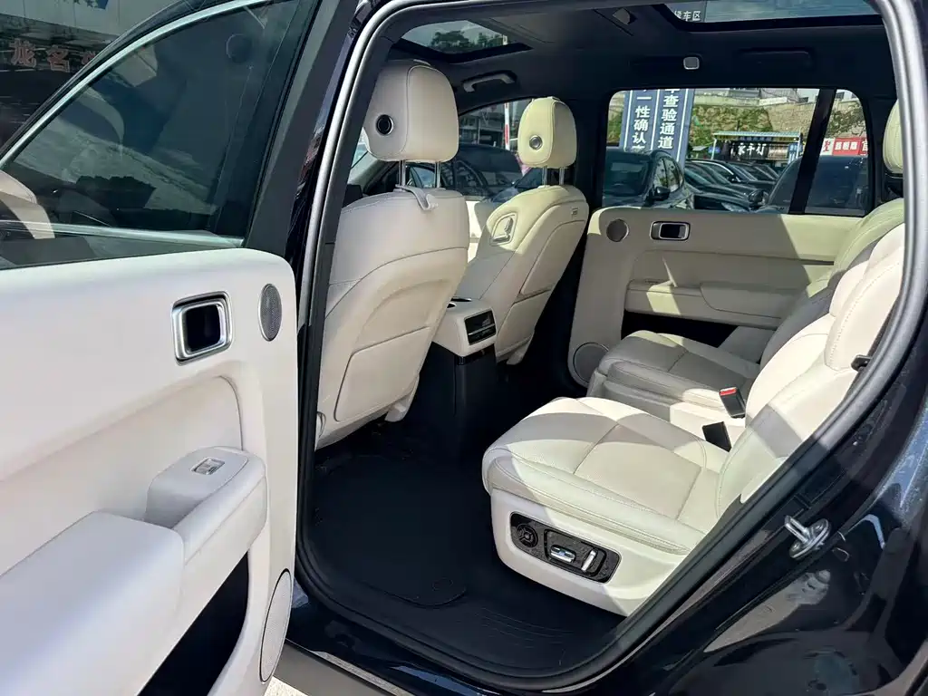 Li Auto Li L9 — миниатюра 6
