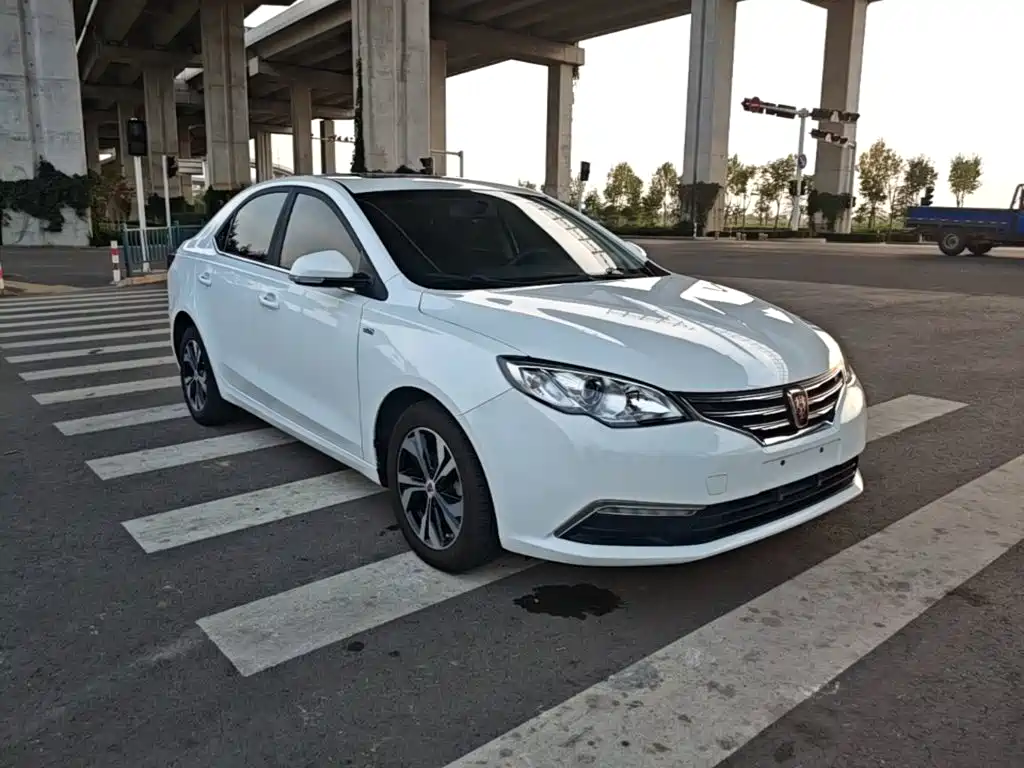 Roewe 360 — миниатюра 4