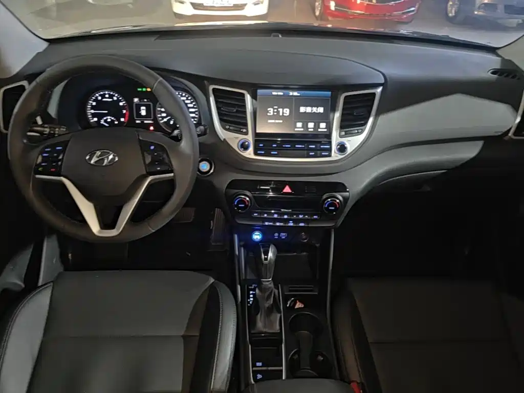 Hyundai Tucson — миниатюра 10