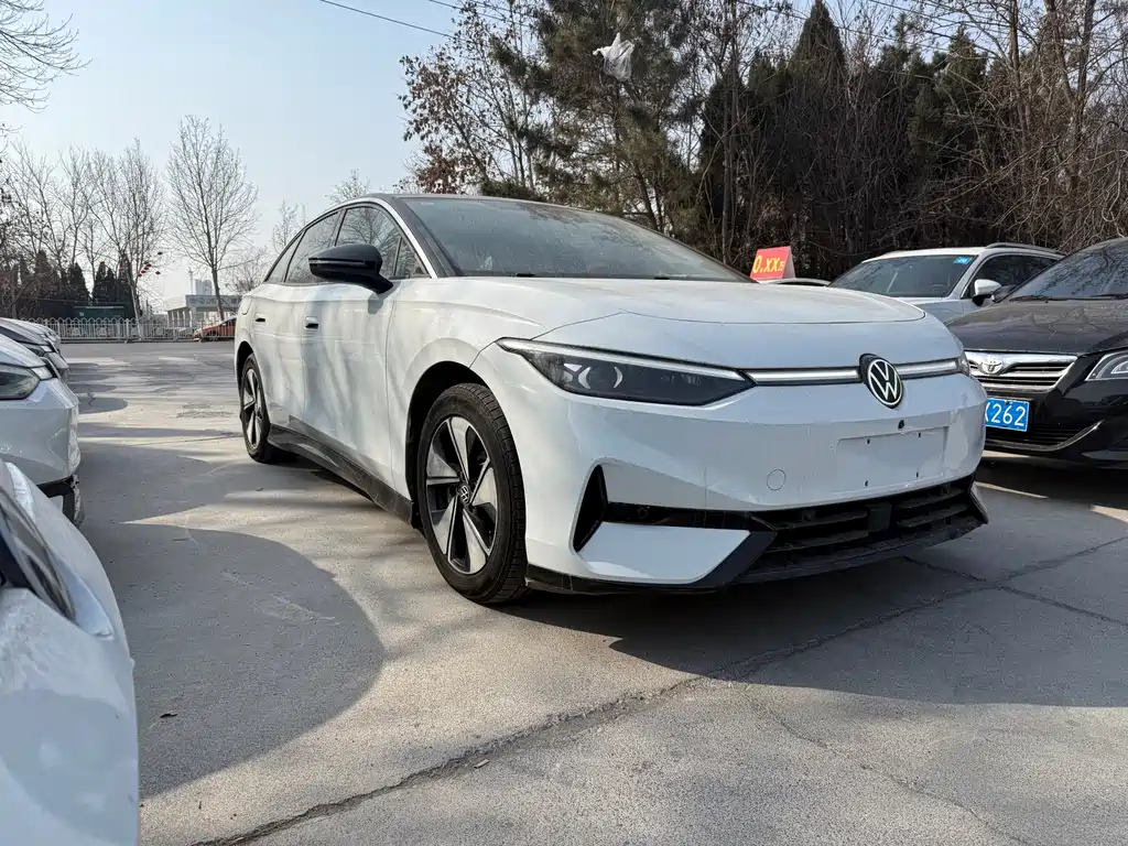 VOLKSWAGEN ID.7 VIZZION