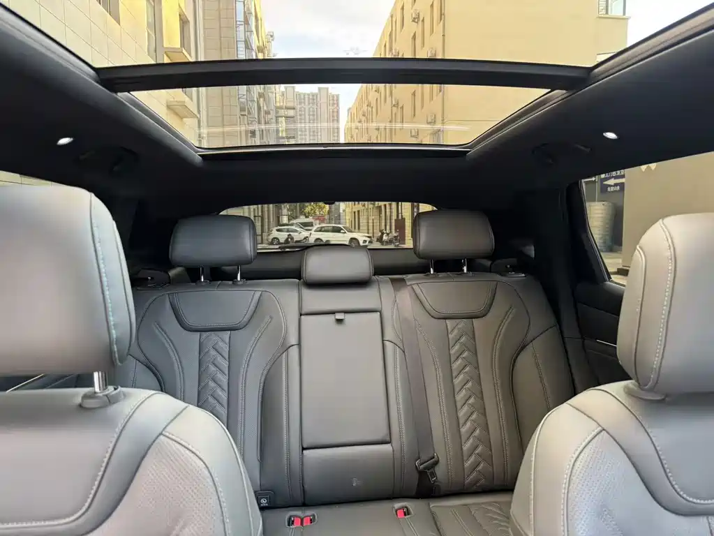 BYD L DM-i — миниатюра 21