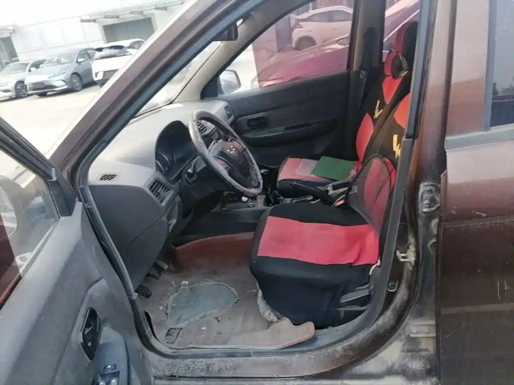 Wuling Hongguang — миниатюра 20