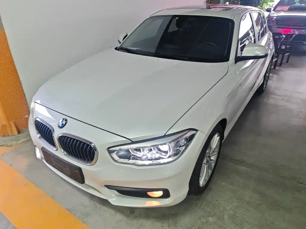 BMW 1 Series (Import)