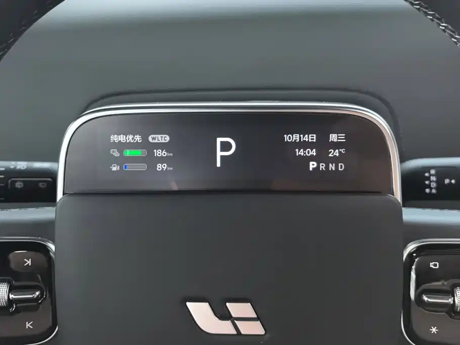 Li Auto Li L8 — миниатюра 14