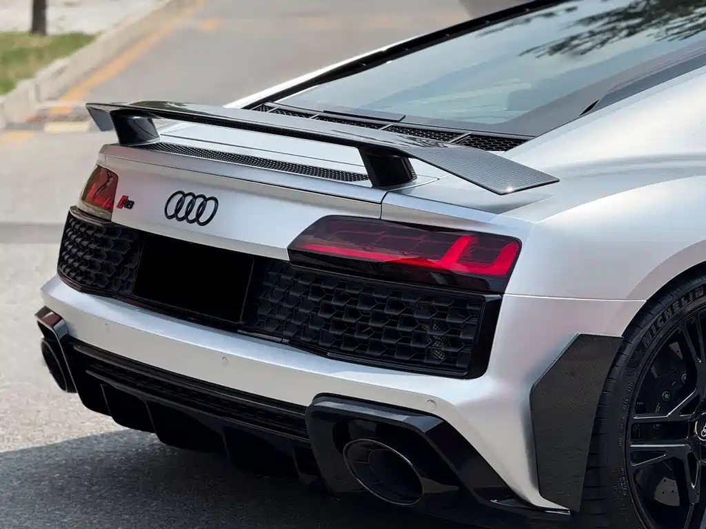 Audi R8 — миниатюра 12