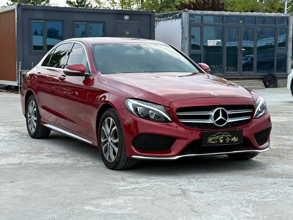 Mercedes-Benz C-Class — миниатюра 3
