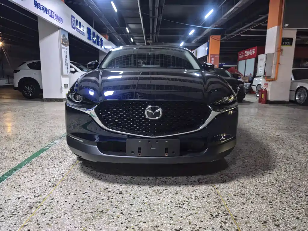 MAZDA CX 30
