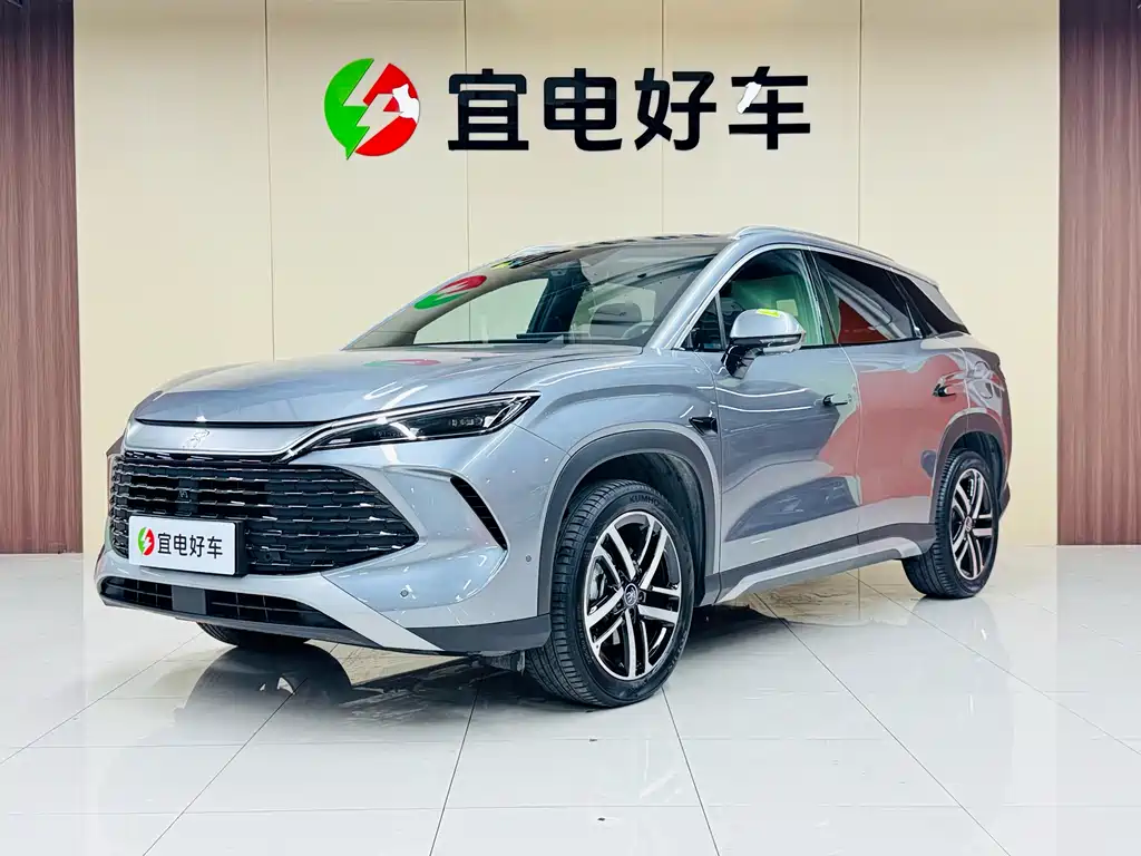 Byd L DM-i 2025