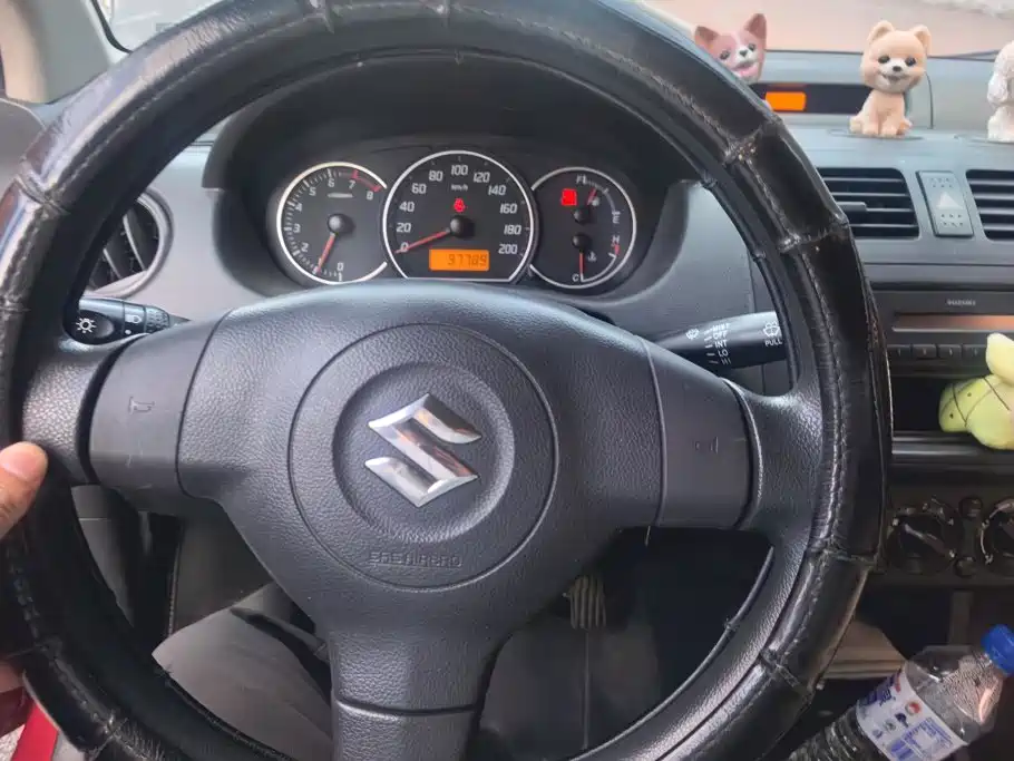 Suzuki Swift — миниатюра 15