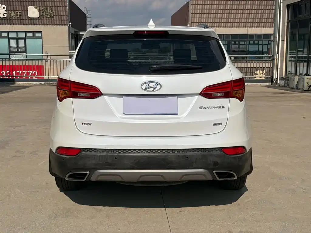 Hyundai Santa Fe — миниатюра 6