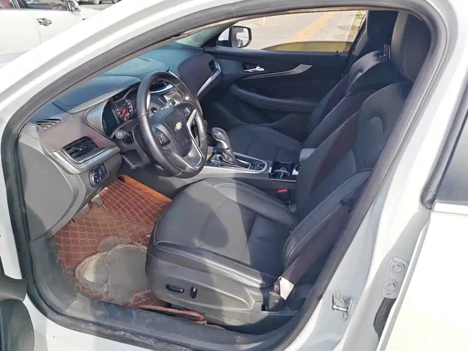 Chevrolet Malibu — миниатюра 9